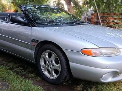 Chrysler Stratus
