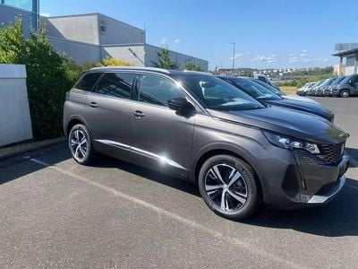 Begagnad Peugeot 5008 Allure 131 HK (96 kW) 2023 Grå SUV