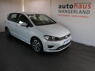 Używany VW Golf VII Sound 125 KM (91 kW) 2017 Srebrny Sedan/Limuzyna