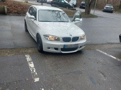 Gebraucht BMW 118 Sport Line 143 PS (105 kW) 2009 Weiß Kleinwagen