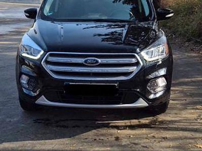 Używany Ford Kuga 182 KM (133 kW) 2017 Czarny SUV