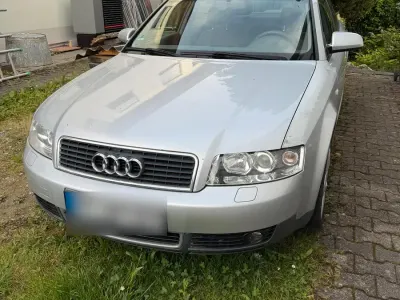 Gebraucht Audi A4 S-Line 131 PS (96 kW) 2001 Silber Limousine