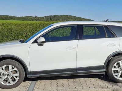 gebraucht Audi Q2 35 TFSI S tronic advanced LEDNaviAHKKamera