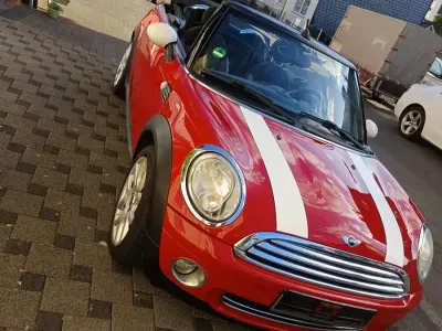 Gebraucht Mini Cooper Cabriolet 122 PS (89 kW) 2009 Rot Cabrio