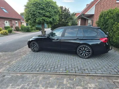 Gebraucht BMW 318 150 PS (110 kW) 2017 Schwarz Kombi