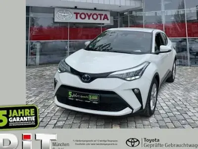 Gebraucht Toyota C-HR 122 PS (89 kW) 2022 Weiß SUV