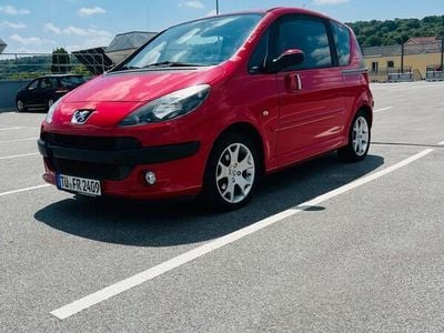 Peugeot 1007