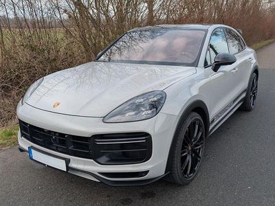 Grau Gebraucht 2023 Porsche Cayenne Turbo GT SUV | 165.000 € (Superpreis)