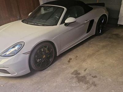 Second-hand Porsche 718 Boxster 299 CP (219 kW) 2017 Cabrio