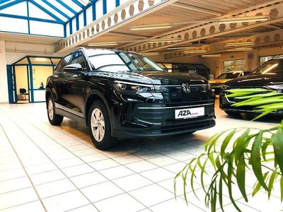 Neu VW Tiguan Life 150 PS (110 kW) 2026 Schwarz SUV