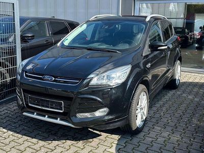 Gebraucht Ford Kuga Individual 179 PS (131 kW) 2015 Schwarz SUV