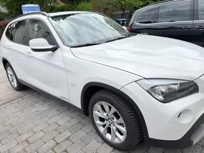 Gebraucht BMW X1 143 PS (105 kW) 2010 Weiß SUV