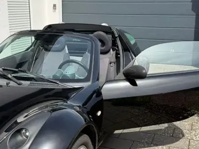 Gebraucht Smart Roadster 82 PS (60 kW) 2003 Schwarz Cabrio