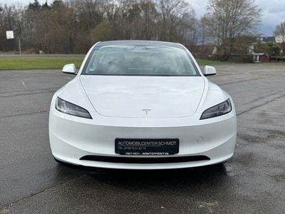 Gebraucht Tesla Model 3 RWD 208 kW (283 PS) 2024 Weiß Limousine