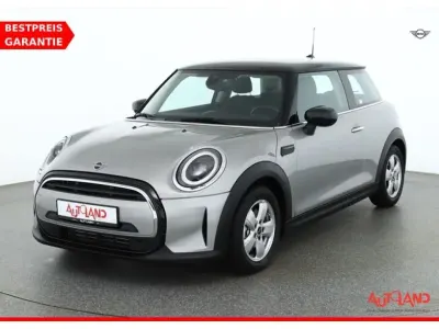 Gebraucht Mini Cooper 136 PS (100 kW) 2023 Melting silver iii (metallic) Kleinwagen