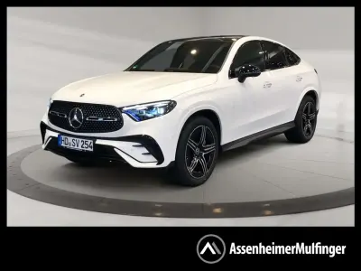 Gebraucht Mercedes GLC220 AMG 197 PS (144 kW) 2025 Unilack polarweiß Coupé