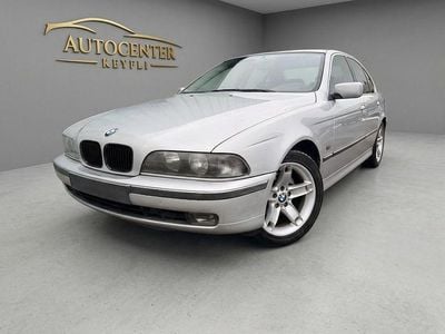 Gebraucht BMW 528 Sport Line 193 PS (141 kW) 2000 Silber Limousine