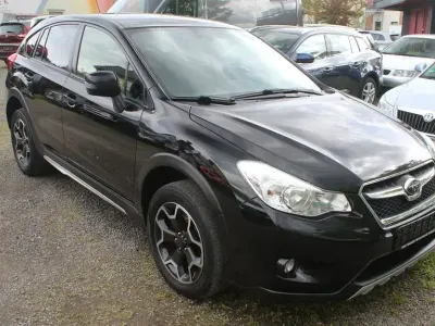 Käytetty Subaru XV Active 150 HP (110 kW) 2014 Unbekannt Katumaasturi