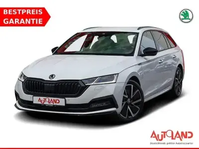 Gebraucht Skoda Octavia SportLine 150 PS (110 kW) 2022 Candyweiss Kombi