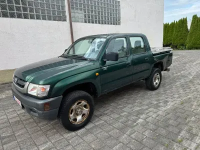 Gebraucht Toyota HiLux 102 PS (75 kW) 2003 Grün Pickup