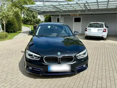 Gebraucht BMW 120 Sport Line 190 PS (139 kW) 2017 Schwarz Kleinwagen