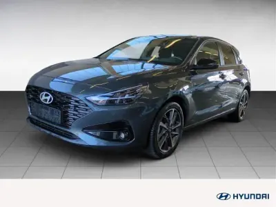 Gebraucht Hyundai i30 Advantage 101 PS (74 kW) 2025 Gruen Limousine