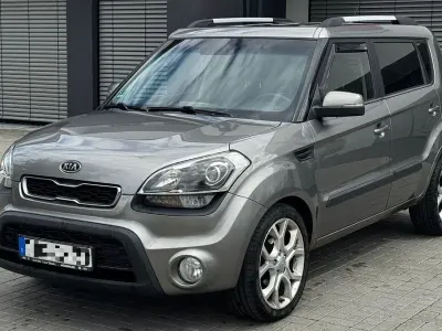 Gebraucht Kia Soul Spirit 128 PS (94 kW) 2011 Grau SUV