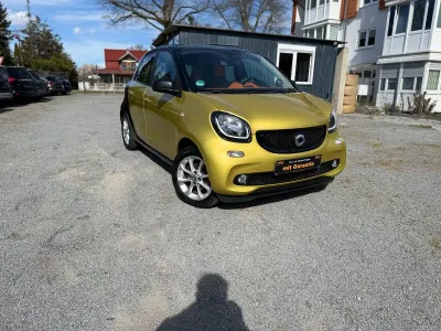 Gebraucht Smart ForFour 71 PS (52 kW) 2016 Schwarz Kleinwagen