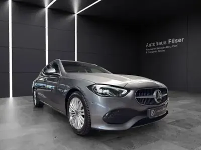 Gebraucht Mercedes C220 Avantgarde 197 PS (144 kW) 2024 Andere Kombi
