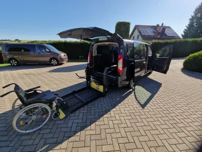 Käytetty Citroën Jumpy 163 HP (119 kW) 2015 Violetti Tila-auto