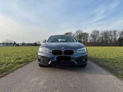Gebraucht BMW 116 Advantage 109 PS (80 kW) 2017 Grau Kleinwagen