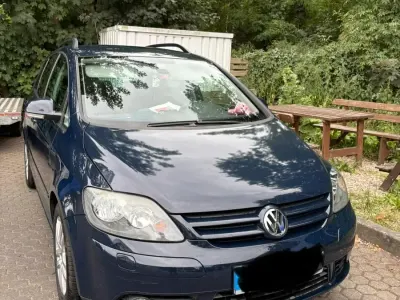 Gebraucht VW Golf V 101 PS (74 kW) 2008 Blau Kleinwagen