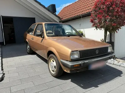 Gebraucht VW Derby 55 PS (40 kW) 1983 Gold Limousine