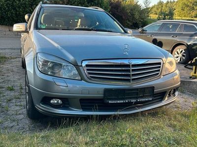 Mercedes C200