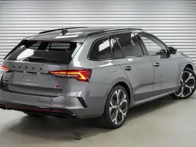 Gebraucht Skoda Octavia RS 265 PS (194 kW) 2025 Andere Kombi