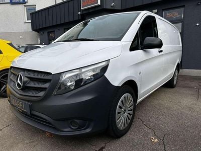 Używany Mercedes Vito 190 KM (139 kW) 2020 Biały Van