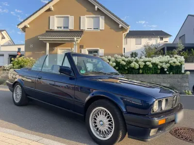 Gebraucht BMW 318 Cabriolet Shadowline 113 PS (83 kW) 1993 Blau Cabrio