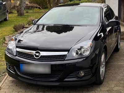 Gebraucht Opel Astra GTC 115 PS (84 kW) 2007 Schwarz Coupé