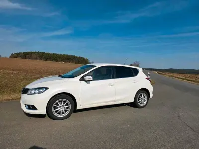 Gebraucht Nissan Pulsar Tekna 116 PS (85 kW) 2018 Weiß Kleinwagen