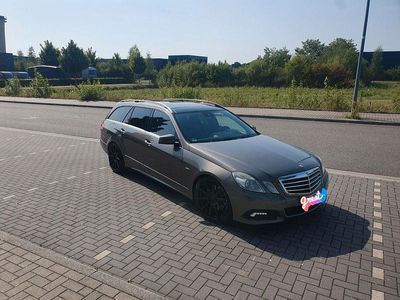 Mercedes E350