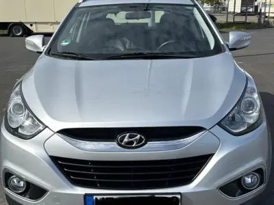 Gebraucht Hyundai ix35 130 PS (95 kW) 2012 Silber SUV