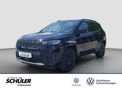 Gebraucht Jeep Compass 131 PS (96 kW) 2024 Schwarz (black clear coat) SUV