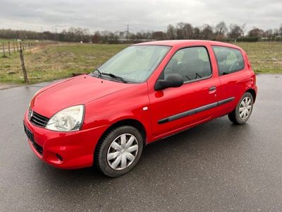 gebraucht Renault Clio 1,2 Campus 1 Hand, Service Tüv, Garantie