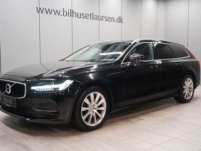 Schwarz Gebraucht 2019 Volvo V90 Momentum Kombi | 17.500 € (Teuer)