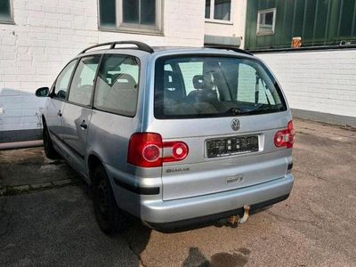 VW Sharan