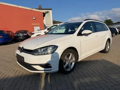 Gebraucht VW Golf VII 116 PS (85 kW) 2018 Weiß Kombi