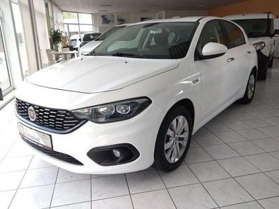 Gebraucht Fiat Tipo Lounge 120 PS (88 kW) 2017 Weiß Limousine