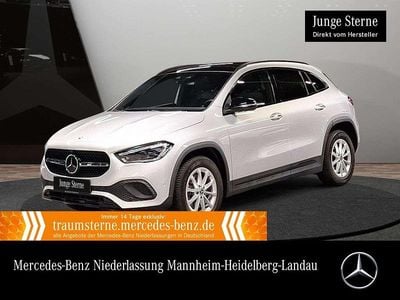 Gebraucht Mercedes GLA250 Night 160 PS (117 kW) 2021 Silber SUV