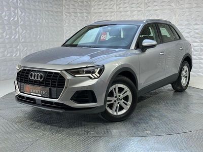 Gebraucht Audi Q3 Ambiente 150 PS (110 kW) 2019 Silber SUV