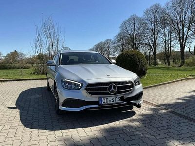 Second-hand Mercedes E220